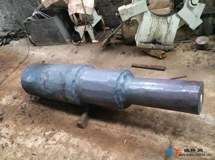佛山歐冠機(jī)械加工廠 大型軸類 鍛造 機(jī)加工