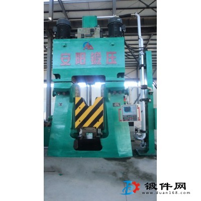 數(shù)控錘打擊能量50KJC92K系列數(shù)控錘安陽鍛壓生產(chǎn)