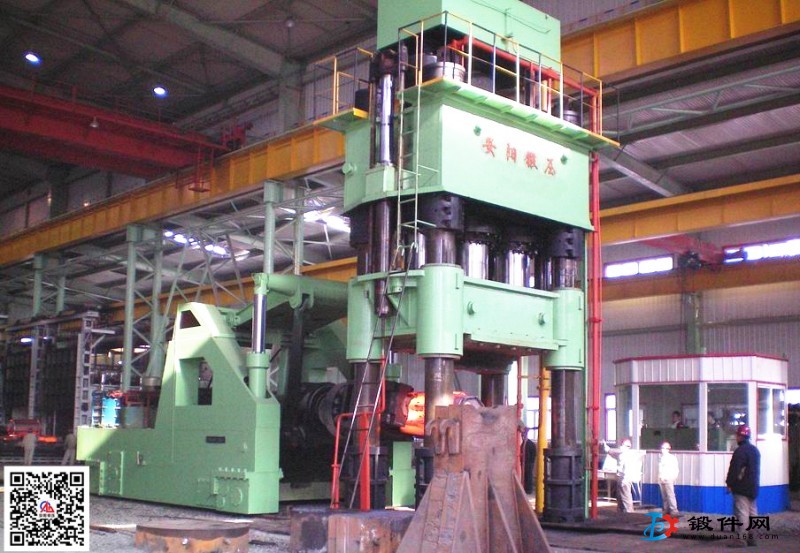 2000t自由鍛液壓機(jī)適用于鐓粗拔長等工藝安陽鍛壓供應(yīng)