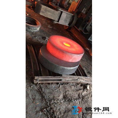 供應(yīng)齒輪鍛件