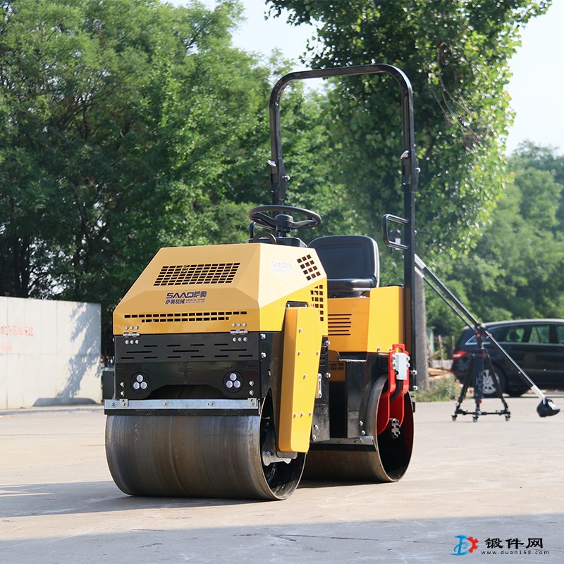 廣東小型壓路機生產廠