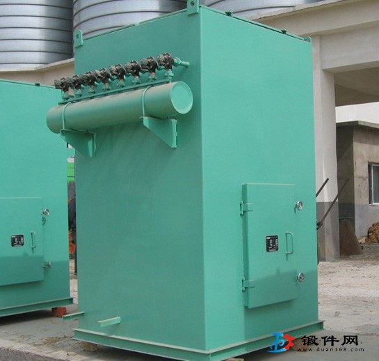 內(nèi)蒙古鄂爾多斯?jié)蓾?rùn)氣箱脈沖除塵器