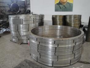 廠家定制大型非標法蘭